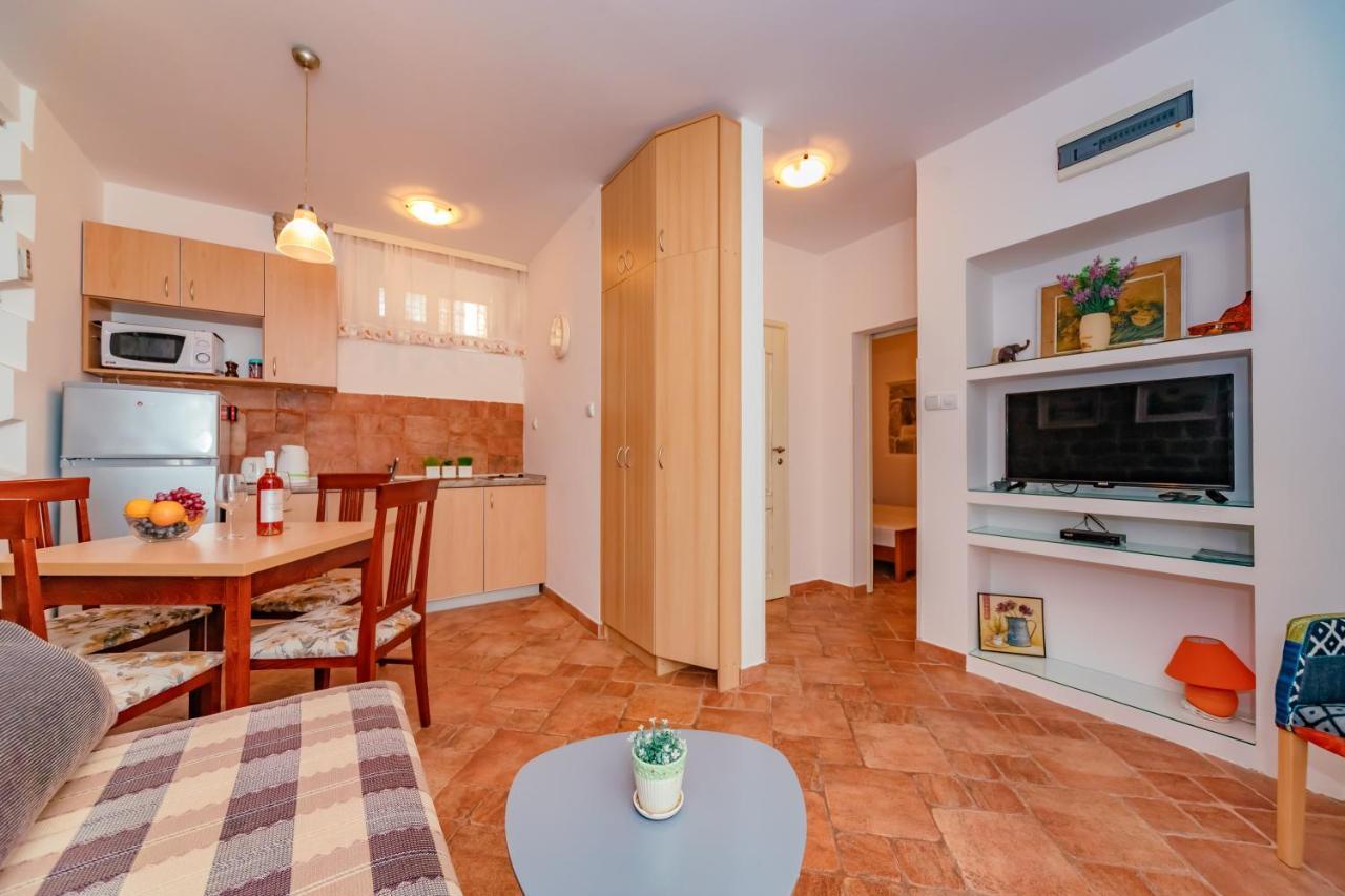 Apartments Bigovo Veljic Tivat Exterior photo